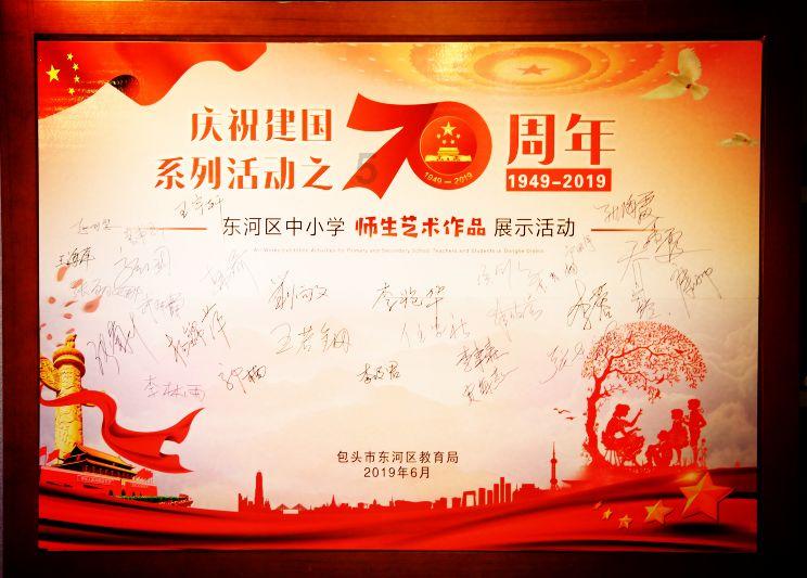 失踪5年的猫奇迹般回了家，随后铲屎官竟挖掘出一系列惊人的巧合